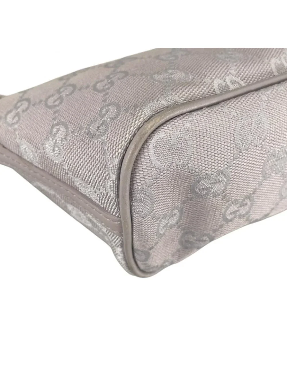 Gucci Pouch GG Canvas Purple